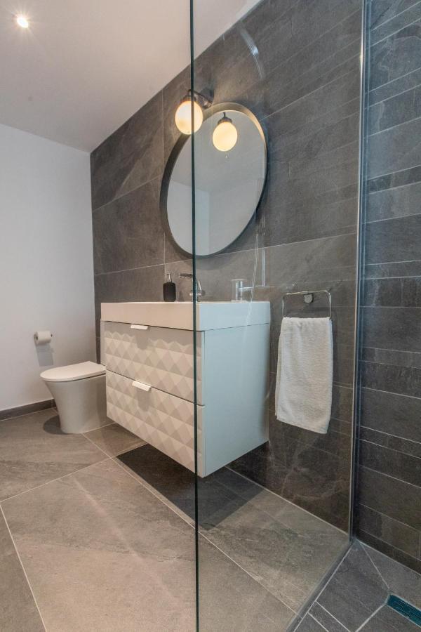 Hotel apartamentowy - Unique Staying In Centre Pafos
