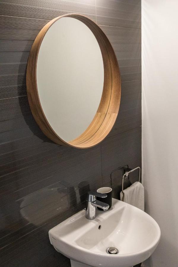 - Unique Staying In Centre Hotel apartamentowy Pafos